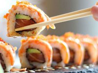 Sushi maken als vrijgezellenfeest activiteit Sushi maken als vrijgezellenfeest activiteit